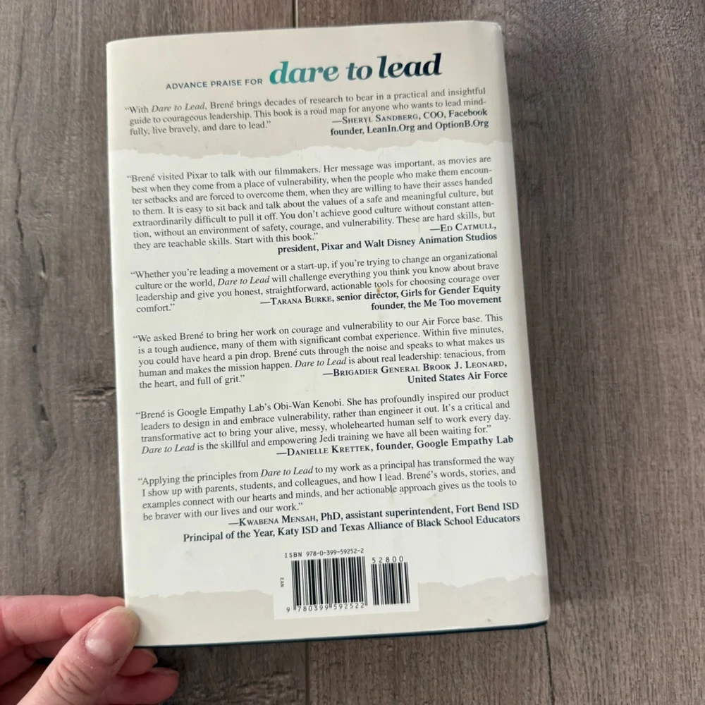 4‎ Girl Boss Overnight Success Dare to Lead Books
